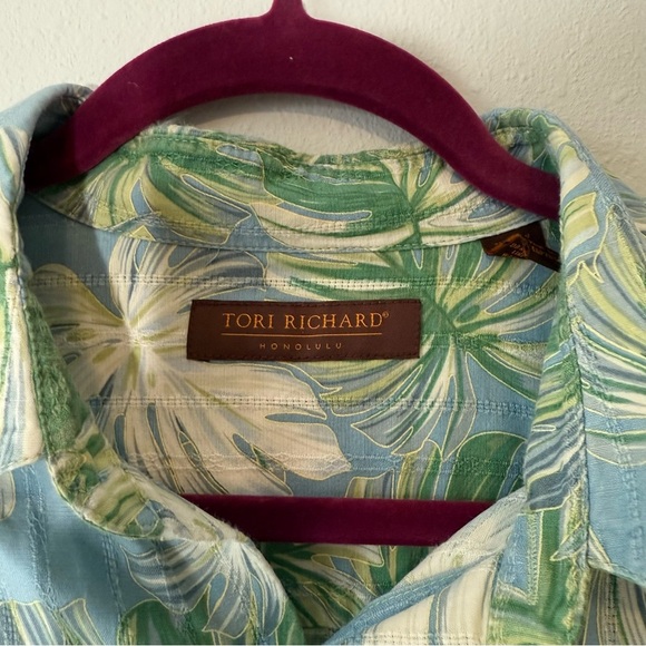 Tori Richard Honolulu Silk and Linen Blend Men's Hawaiian Leaf Print Shirt - Picture 3 of 5